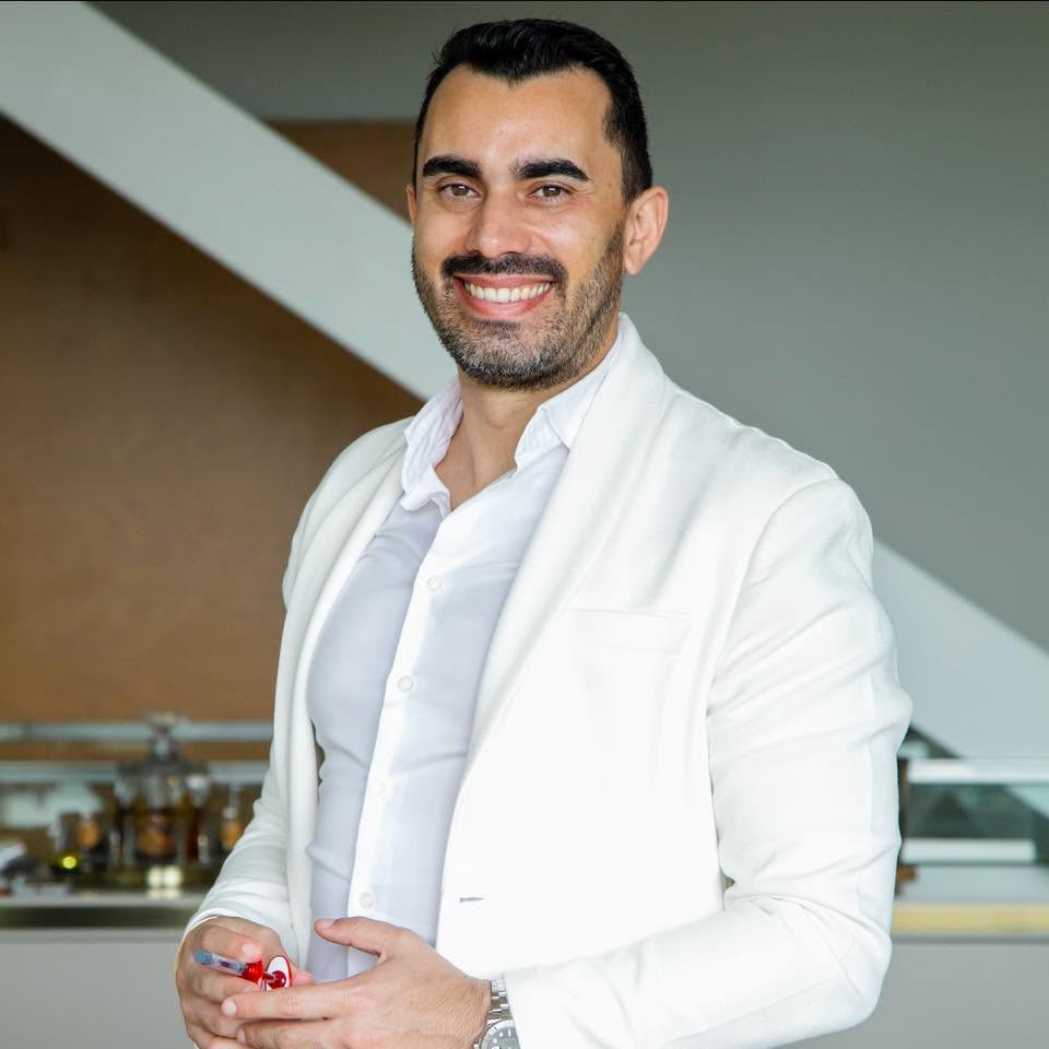 Dr. João Melo