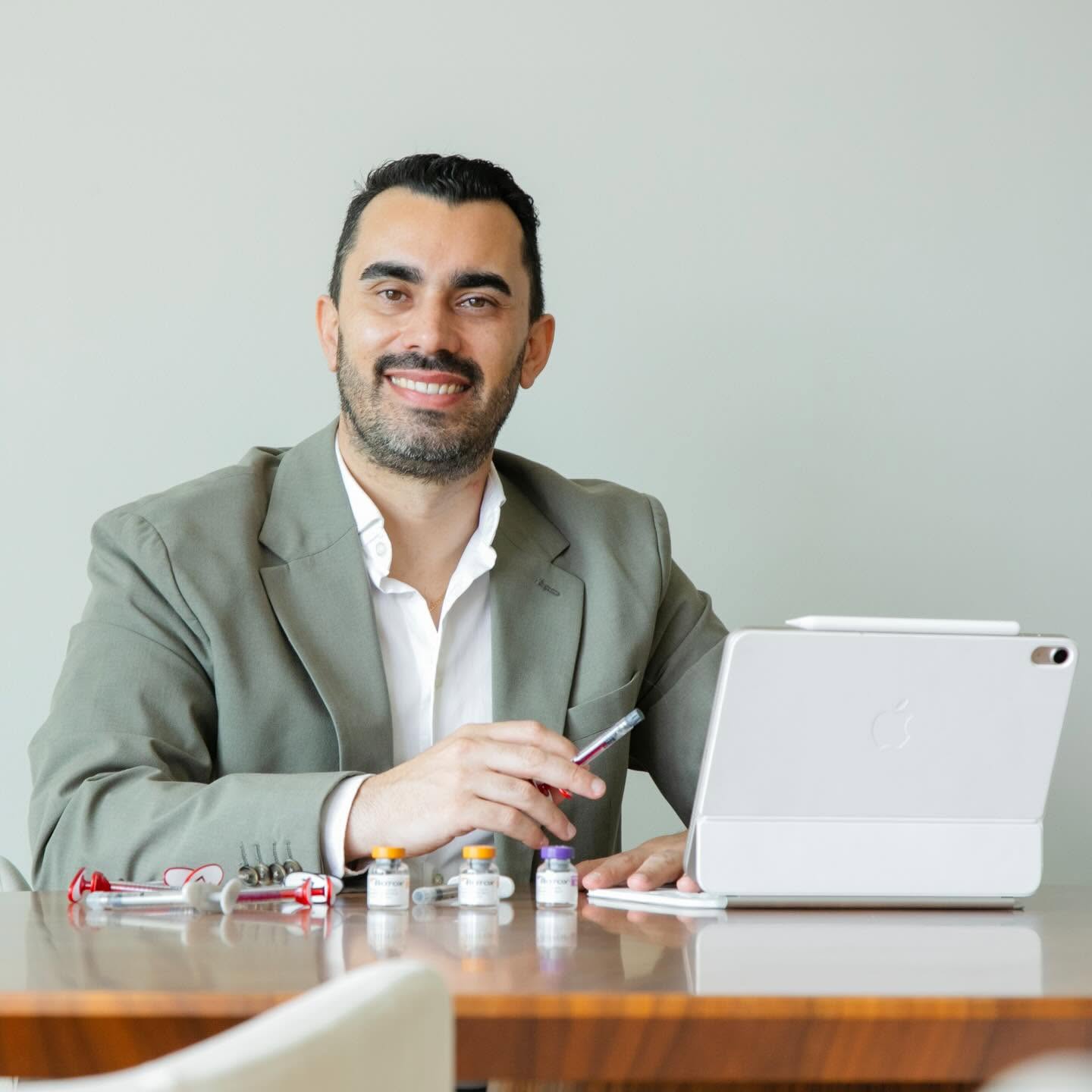 Dr. João Melo